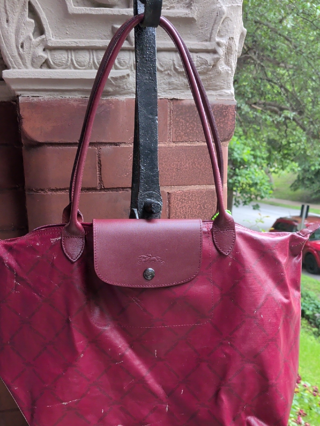 Women's Large Burgundy Tote Bag - Classic Design With Crackles